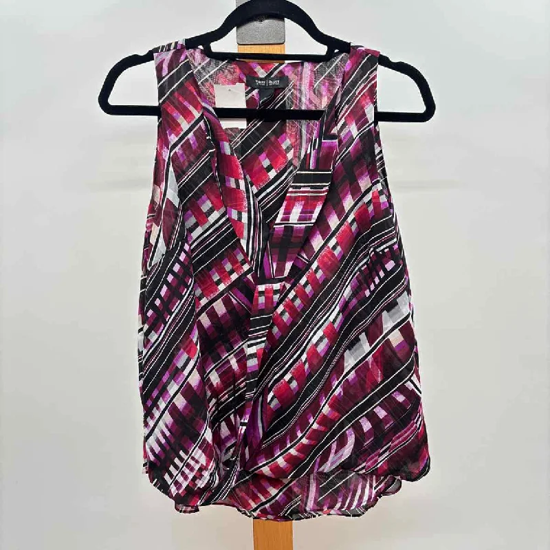 Woman Clothing White House Black Market Women's Size M Purple Abstract Sleeveless Shirt