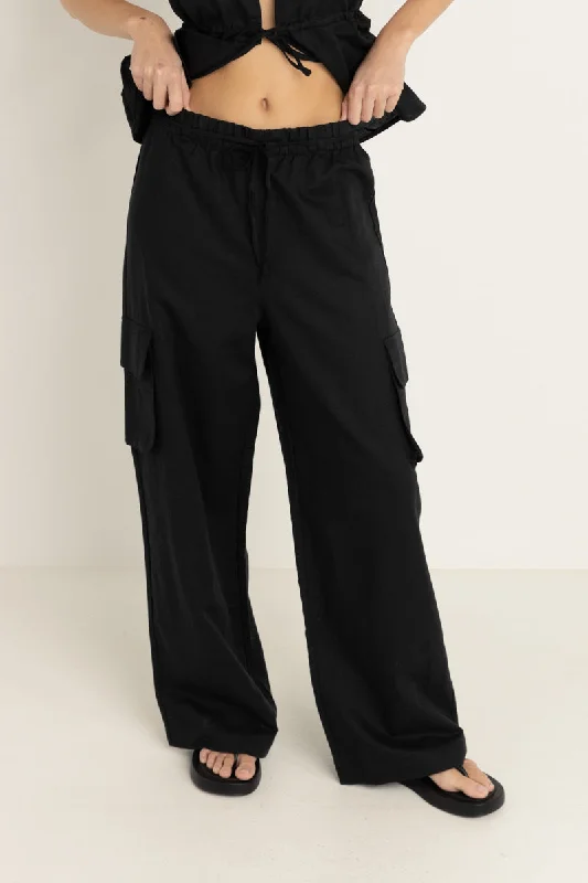 Women's Seasonal Attire Cove Cargo Pant Black