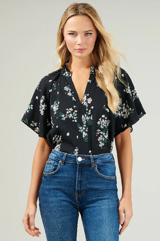 Women Wear Online Magnol Floral Ruffle Split Neck Blouse