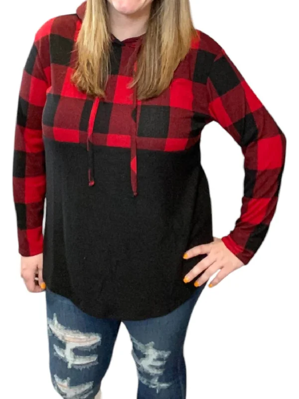 Women's Online Boutique Buffalo Plaid Hoodie In Red/black