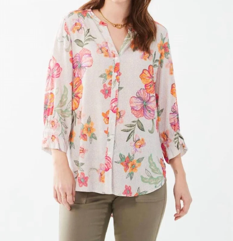 Affordable Luxury Women's Garments 3/4 Sleeve Floral Top In Multi