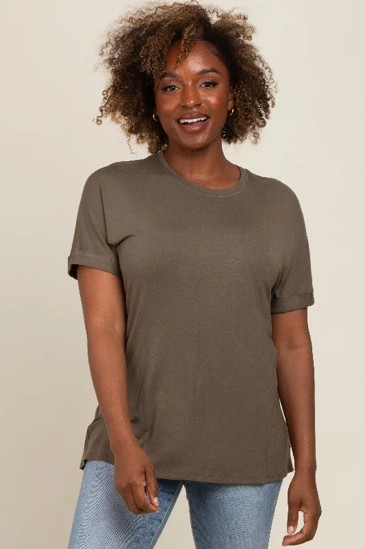 Women's Holiday Apparel Olive Relaxed Fit T-Shirt