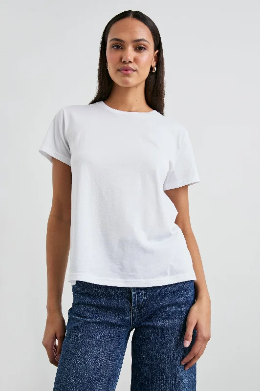 Minimalist Style CLASSIC CREW NECK T-SHIRT - WHITE