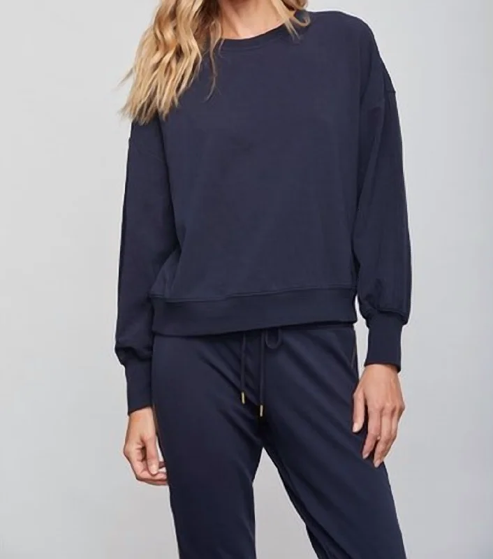 Women's Chic Outerwear Garments Amara Pullover In Navy