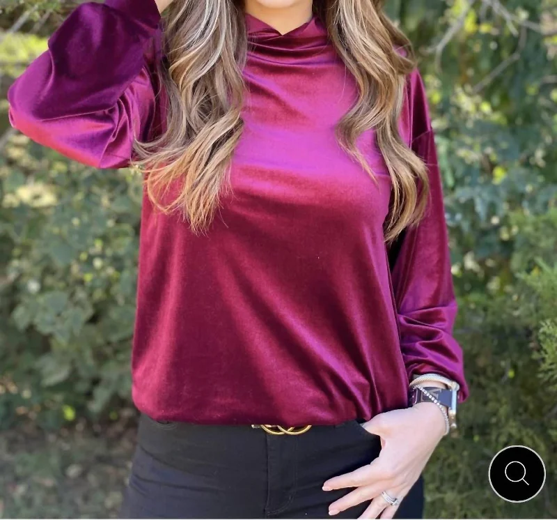 Clothing Woman Velvet Hoodie In Burgundy