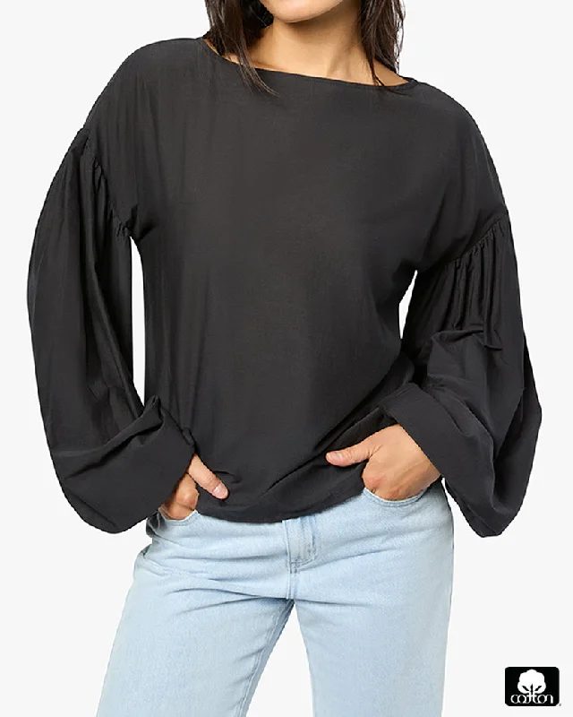 Affordable Luxury Women's Garments Billow Sleeve Boat Neck Top