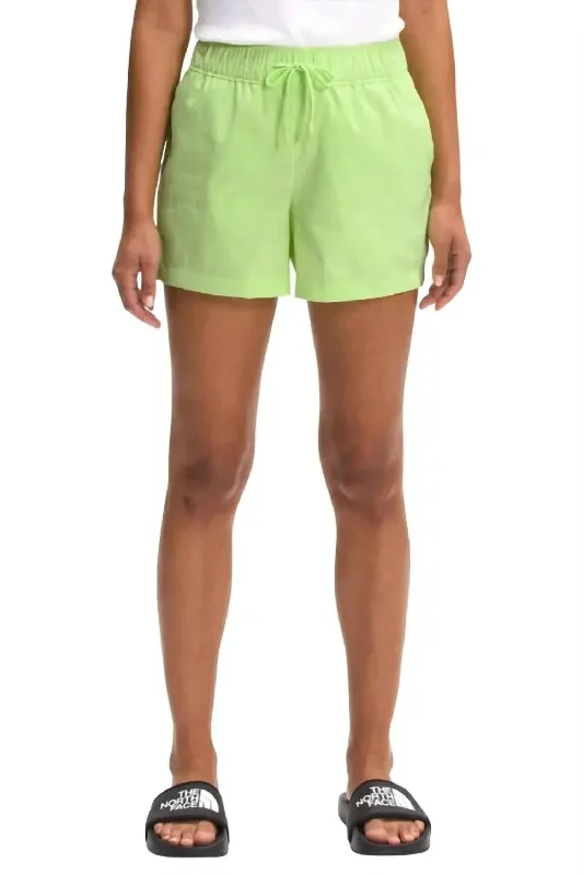 Affordable Luxury Women's Apparel Women’S Wander Shorts In Sharp Green