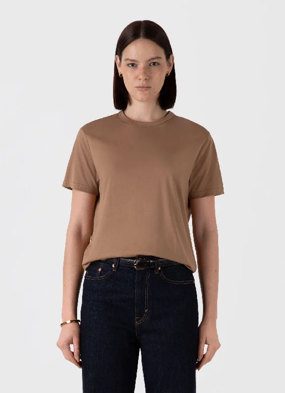 Women's Trendy Casual Outfit Women's Relaxed Fit T-shirt in Almond