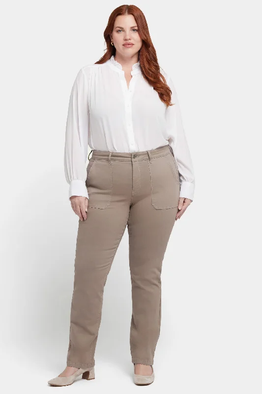 High-End Women's Apparel Marilyn Straight Jeans In Plus Size - Country Oak