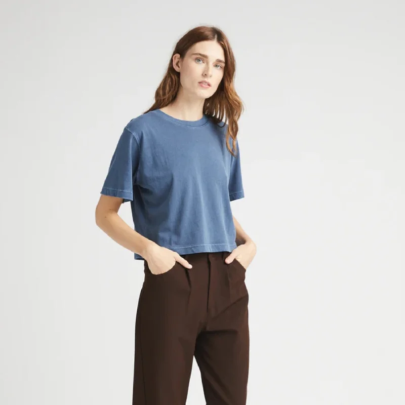 High-End Women's Apparel Relaxed Crop Tee (Moonlit Ocean)