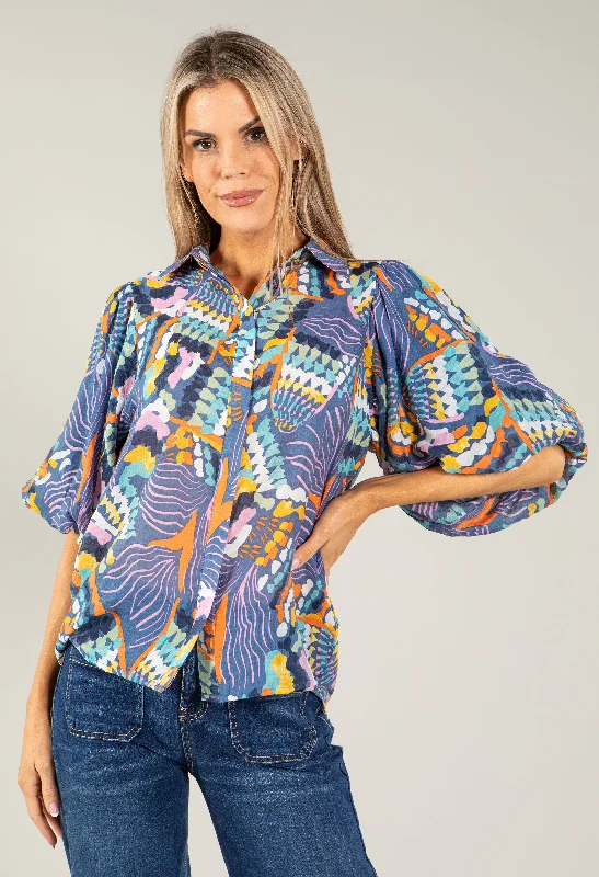 Laid-Back Elegance Abstract Print Top