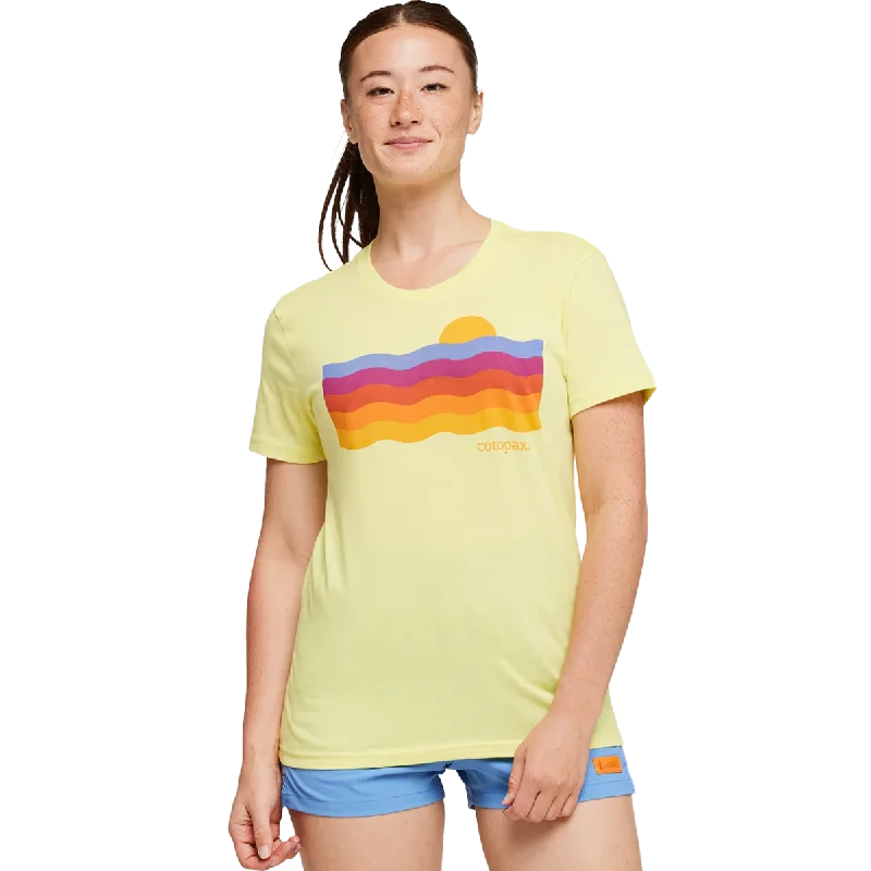 Latest Trends Women's Disco Wave Organic T-Shirt