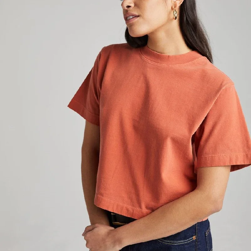 Contemporary Women's Clothing Relaxed Crop Tee (Redwood)