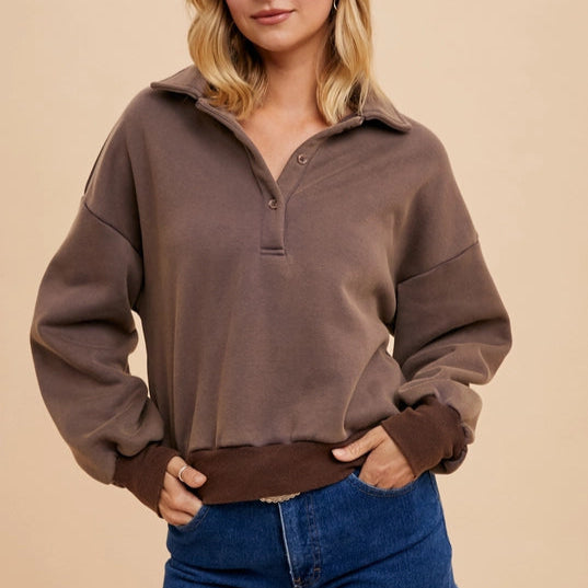 Women's Chic Outerwear Garments Women's Quarter Button Collared Solid Cropped Sweatshirt in Dusted Mocha